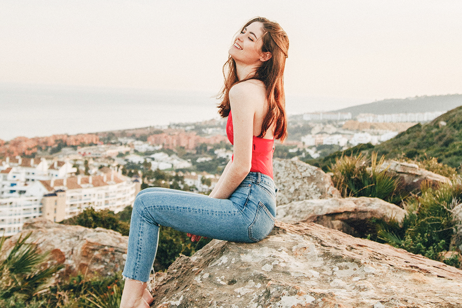 会員様の女性のイメージ写真